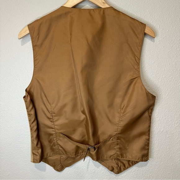 Design Assets 100% Genuine Leather Vest - Picture 11 of 12